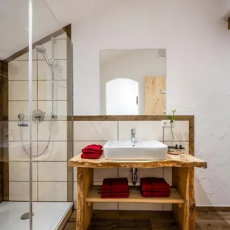 Naderbauer-hof 农家乐 *